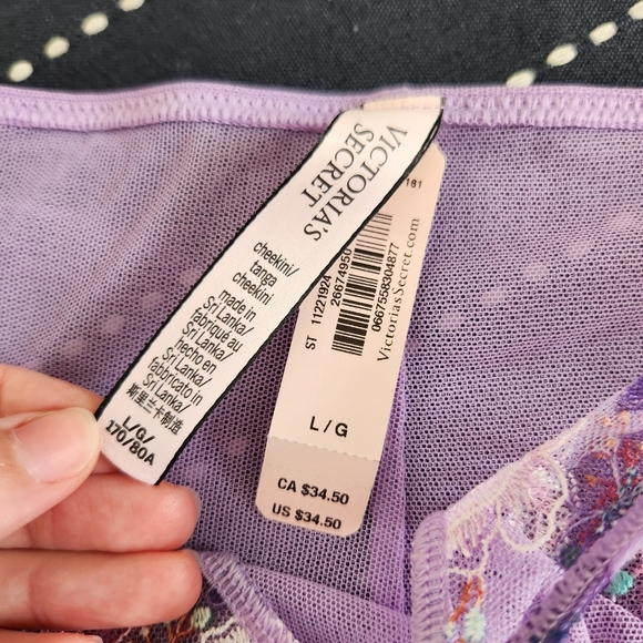 Victoria's Secret Bundle 2 Underwear String Bikini Cheekini NWT Size Large - Picture 8 of 9